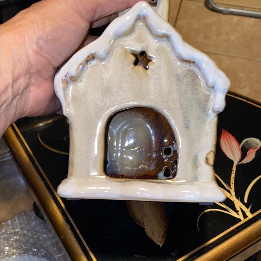 BX46 Vintage Candle Burner Holiday Village House with White and Gold - Picture 3 of 8